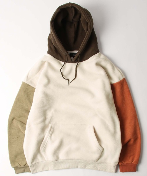 ZIP FIVE（ジップファイブ）の「【ZIP FIVE】【ZIP OUTDOOR】フリースビッグシルエットパーカー（パーカー・レディース・ベージュ系/ベージュ/ブラック/ベージュ系1/マスタード/ブラウン/グレー/ブラック系/グリーン/ホワイト系/ベージュ系2/アイボリー/レンガ/ブルー/ダークグリーン/ホワイト系1・MEDIUM/X-LARGE/LARGE）」の3枚目の写真