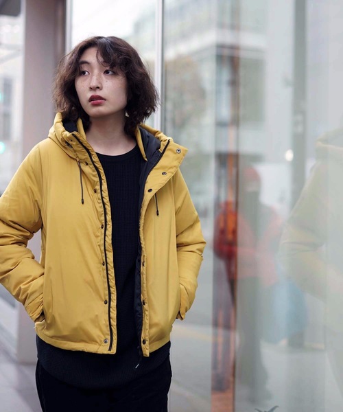 roial(ロイアル)の「DOWN JACKET/roial ロイアル トップス ブルゾン ナイロンジャケット ダウンジャケット(ダウンジャケット/コート・レディース・ブルー/マスタード/レッド/ブラック/ライトグレー・SMALL/MEDIUM)」の4枚目の写真