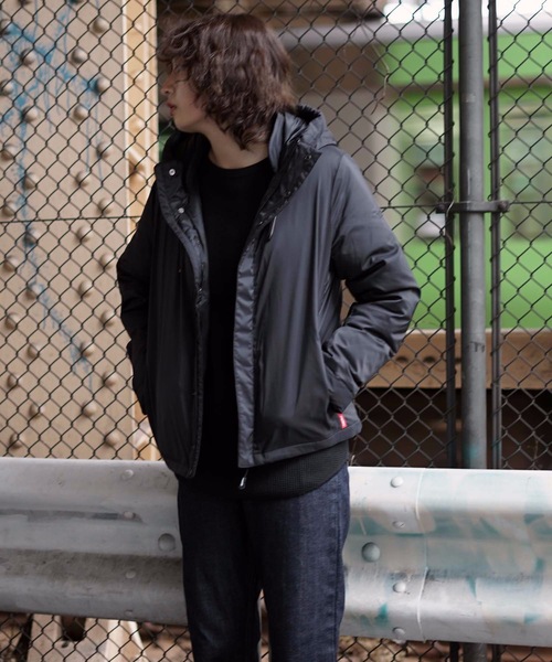 roial(ロイアル)の「DOWN JACKET/roial ロイアル トップス ブルゾン ナイロンジャケット ダウンジャケット(ダウンジャケット/コート・レディース・ブルー/マスタード/レッド/ブラック/ライトグレー・SMALL/MEDIUM)」の7枚目の写真