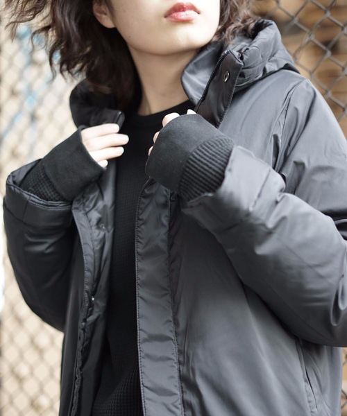 roial(ロイアル)の「DOWN JACKET/roial ロイアル トップス ブルゾン ナイロンジャケット ダウンジャケット(ダウンジャケット/コート・レディース・ブルー/マスタード/レッド/ブラック/ライトグレー・SMALL/MEDIUM)」の8枚目の写真