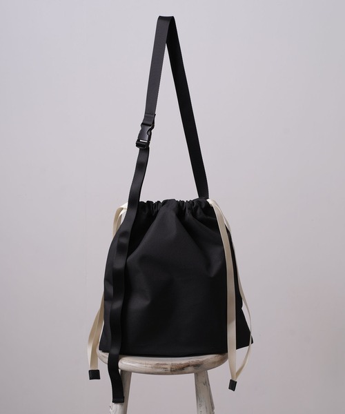 Laugoa（ラウゴア）の「THORN ショルダーバッグ（ショルダーバッグ・レディース・ホワイト/ブラック/カーキ・9）」の2枚目の写真