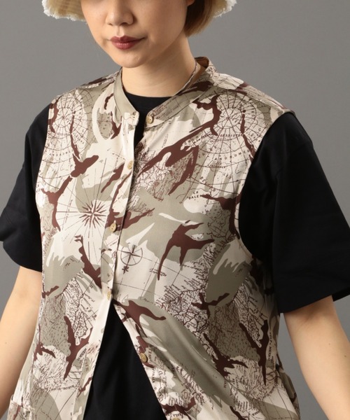 AVIREX（アヴィレックス）の「マリンチャート カモ ノーカラーシャツワンピース/ MARINE CHART CAMO NO-COLLAR SHIRT ONEPIECE（シャツワンピース・レディース・ベージュ/グレー・FREE）」の3枚目の写真