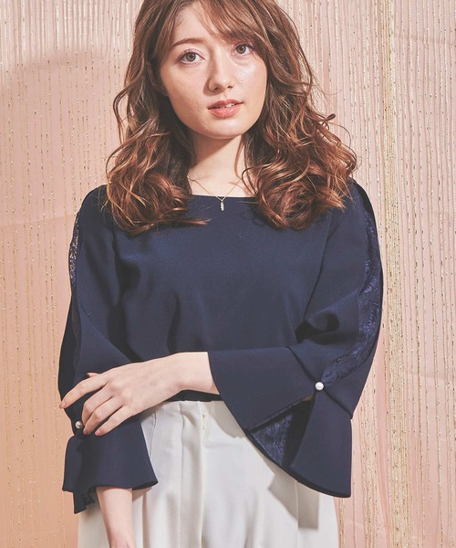 NOELA（ノエラ）の「レーススリーブブラウス（シャツ/ブラウス・レディース・ネイビー/ベージュ/オフホワイト・FREE）」の3枚目の写真