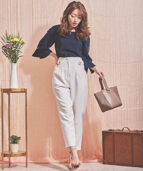 NOELA（ノエラ）の「レーススリーブブラウス（シャツ/ブラウス・レディース・ネイビー/ベージュ/オフホワイト・FREE）」の8枚目の写真