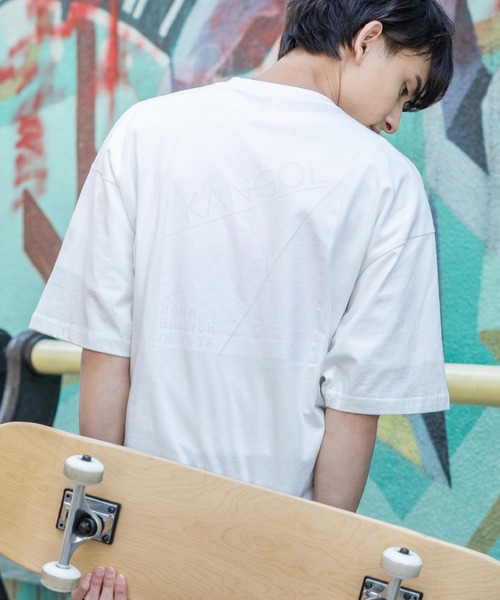 KANGOL（カンゴール）の「KANGOL カンゴール 別注 オーバーサイズ 半袖 グラフィックバックプリントT（Tシャツ/カットソー・メンズ・ブラック/ブラウン/グレイッシュベージュ/オフホワイト/ピンク/パープル/サックスブルー/グリーン・L/S/M/XL）」の2枚目の写真