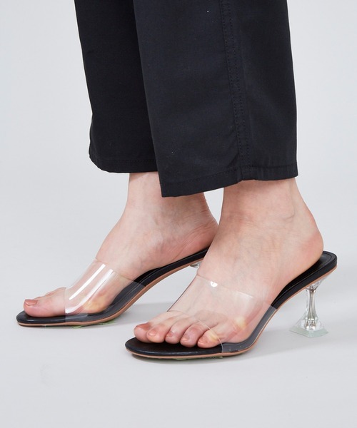 SHAGGIE（シャギー）の「【PVCストラップ】クリアミッドヒールサンダル（サンダル・レディース・ブラック/シルバー・M/L/XL）」の10枚目の写真