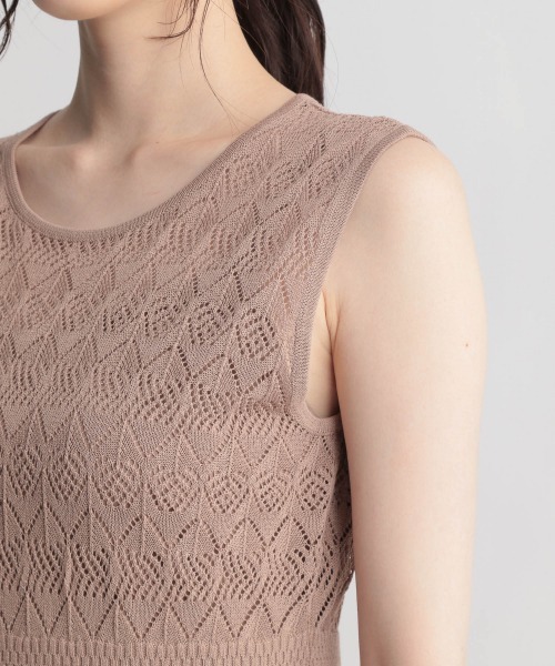 Andemiu(アンデミュウ)の「アミジキリカエニットノースリーブワンピース948815(ワンピース・レディース・ベージュ/ブラック/ブルー/ライトブルー・FREE)」の17枚目の写真