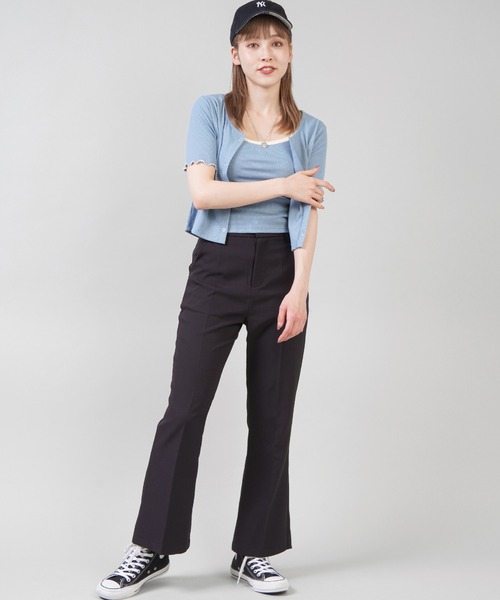 SPINNS(スピンズ)の「【セットアイテム】キャミソール+5分袖メロウカーディガン(その他トップス・レディース・ブラック/ホワイト/ブルー/イエロー・ONESIZE)」の9枚目の写真