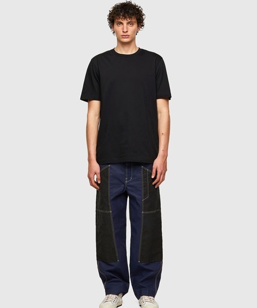 DIESEL（ディーゼル）の「メンズ Tシャツ バックポケット BCI サステナブル（Tシャツ/カットソー・メンズ・ブラック/ホワイト・SMALL/X-LARGE/MEDIUM/LARGE/X-SMALL/XX-LARGE）」の8枚目の写真