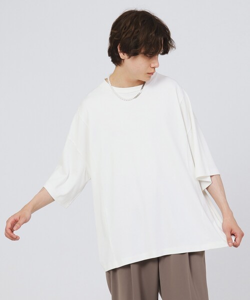 tk.TAKEO KIKUCHI（ティーケータケオキクチ）の「◆Pima CottonダンボールスクエアTシャツ（Tシャツ/カットソー・メンズ・ホワイト/チャコールグレー/サックスブルー・01/02/03）」の2枚目の写真