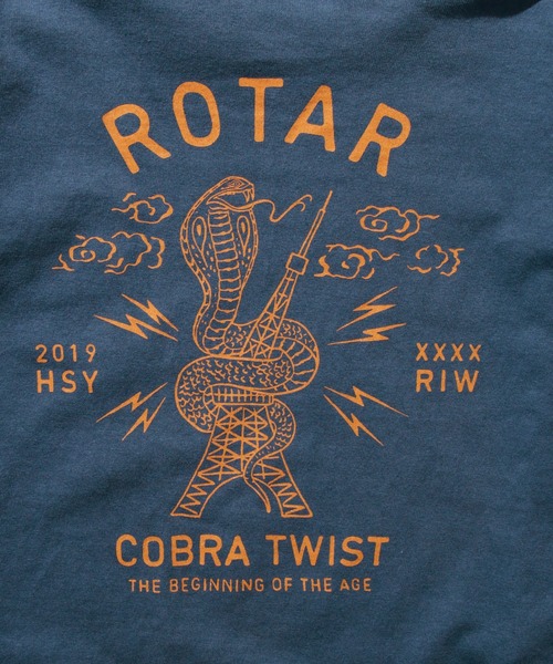 ROTAR(ローター)の「COBRA TWIST BB Tee バックプリント 七分袖(Tシャツ/カットソー・メンズ・オフホワイト/ブルー系/スミクロ・X-LARGE/SMALL/MEDIUM/LARGE)」の6枚目の写真