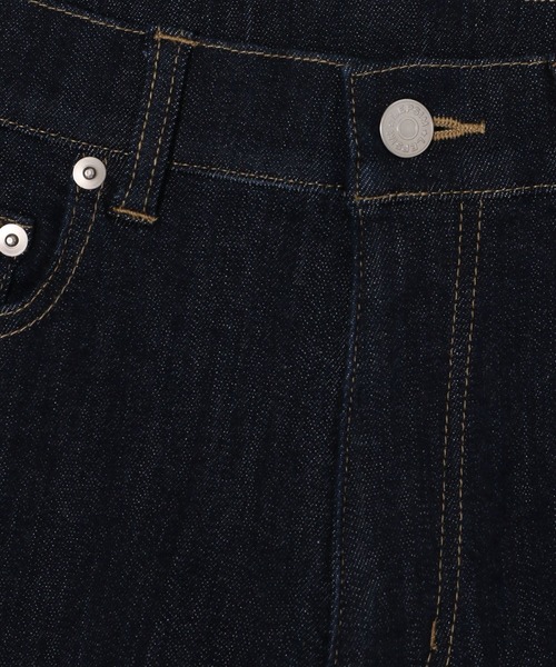 LEPSIM(レプシィム)の「スリムストレートデニムパンツ 952579(デニムパンツ・レディース・ブラック/ネイビー/ブルー・LARGE/SMALL/X-LARGE/MEDIUM)」の17枚目の写真
