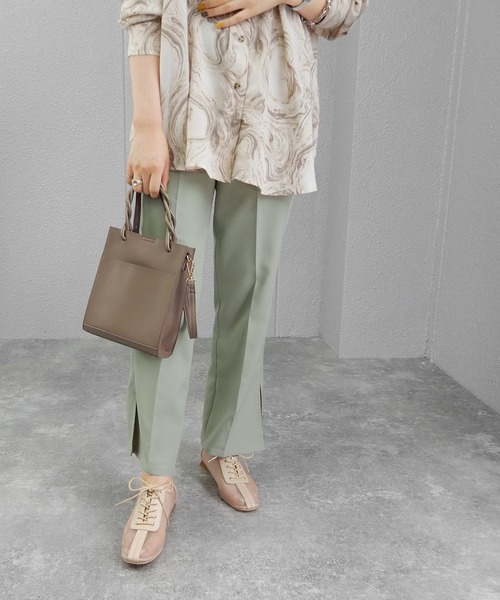 minia(ミニア)の「チュール×PUコンビのレースアップシューズ ◆(ドレスシューズ・レディース・ブラック/ベージュ・LL/M/S/L)」の6枚目の写真