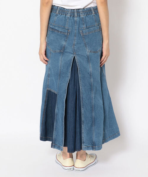 AVIREX（アヴィレックス）の「デニムカラーコンビスカート/ DENIM COLOR COMBI SKIRT（デニムスカート・レディース・ブルー系その他/ブラック・MEDIUM/SMALL/LARGE）」の4枚目の写真
