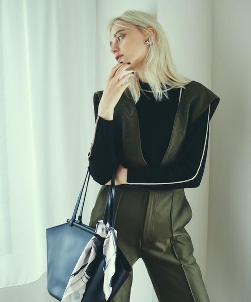 LAYMEE(レイミー)の「Azalea bag / アザレアバッグ(ショルダーバッグ・レディース・ブラック/ベージュ・FREE)」の21枚目の写真