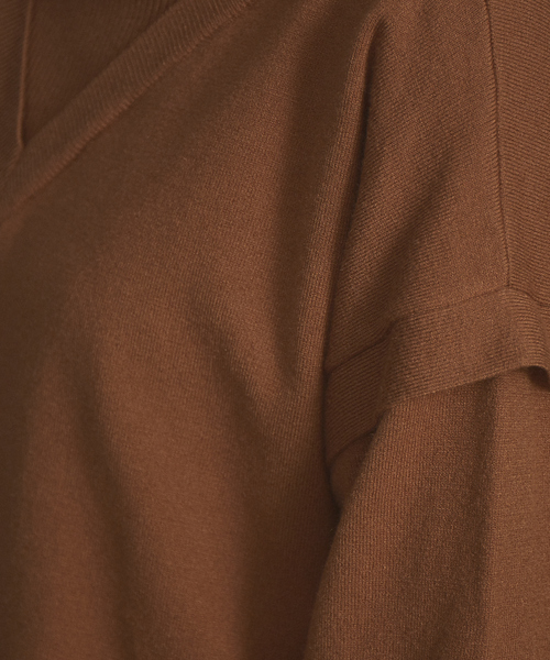 NOMINE（ノミネ）の「レイヤード風タートルニット（ニット/セーター・レディース・ホワイト/ブラック/ブルー/キャメル/イエロー/グリーン・フリー）」の12枚目の写真