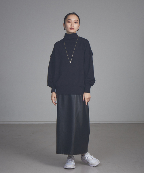 NOMINE（ノミネ）の「レイヤード風タートルニット（ニット/セーター・レディース・ホワイト/ブラック/ブルー/キャメル/イエロー/グリーン・フリー）」の14枚目の写真