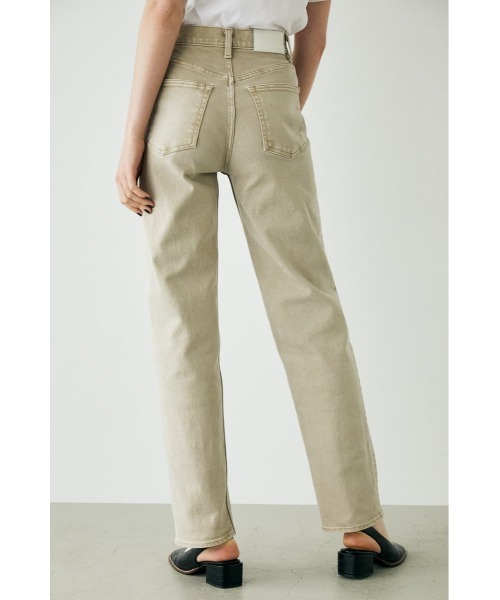 MOUSSY(マウジー)の「PLAIN JEANS COLOR STRAIGHT(デニムパンツ・レディース・ライトベージュ/イエロー/ダークグリーン・24inch/25inch/23inch/27inch/26inch)」の4枚目の写真