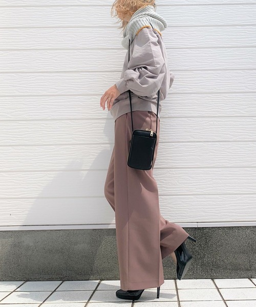 Q（キュー）の「ホールガーメントスヌード（ネックウォーマー/スヌード・レディース・チャコールグレー/ライトグレー/ベージュ・ONE SIZE）」の8枚目の写真