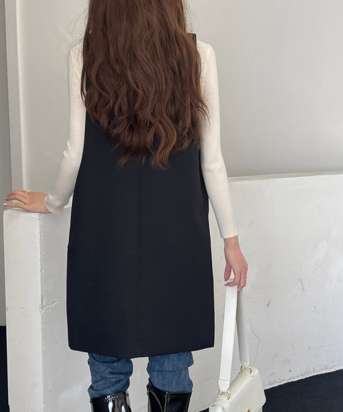 emi+（エミプラス）の「ロングベストジャケット（ベスト・レディース・ブラック/キャメル/カーキ/ネイビー/ブラウン/グレー・M/L/XL）」の22枚目の写真