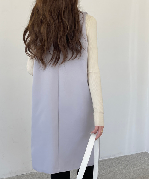 emi+（エミプラス）の「ロングベストジャケット（ベスト・レディース・ブラック/キャメル/カーキ/ネイビー/ブラウン/グレー・M/L/XL）」の17枚目の写真