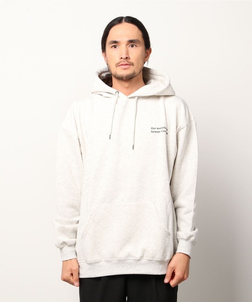 ZIP FIVE（ジップファイブ）の「【ZIP FIVE】【肉厚】 ビッグシルエット バックメッセージプリント＆英字ワンポイント プルパーカー（パーカー・メンズ・アイボリー系/ベージュ/カーキ/ブルー系/ホワイト系1/オートミール/イエロー系/ブラック/マスタード/ベージュ系/ホワイト系/グレー/ブルー/ネイビー系/ホワイト/グレー系/ブラック系/ダークグリーン/アイボリー/ネイビー・X-LARGE/MEDIUM/LARGE）」の21枚目の写真