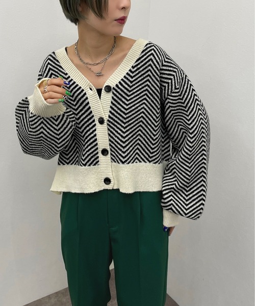 apres jour mignon(アプレジュールミニョン)の「ヘリンボーン柄カーディガン【ZOZOTOWN限定アイテム】(カーディガン/ボレロ・レディース・アイボリー/グリーン/ボルドー・フリー/X-LARGE)」の21枚目の写真
