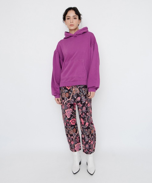 Levi's（リーバイス）の「LEVI'S(R) MADE&CRAFTED(R) BARREL SAFARI TAPESTRY PINK PURPLE（その他パンツ・レディース・マルチ・28inch/24inch/25inch/26inch/27inch/23inch）」の6枚目の写真