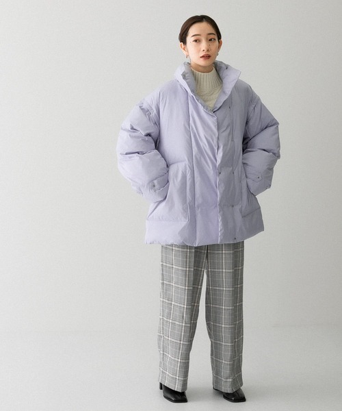 KBF（ケイビーエフ）の「エアコンダウンBIGジャケット（ダウンジャケット/コート・レディース・ベージュ/アイボリー/ブルー系その他・ONE）」の6枚目の写真