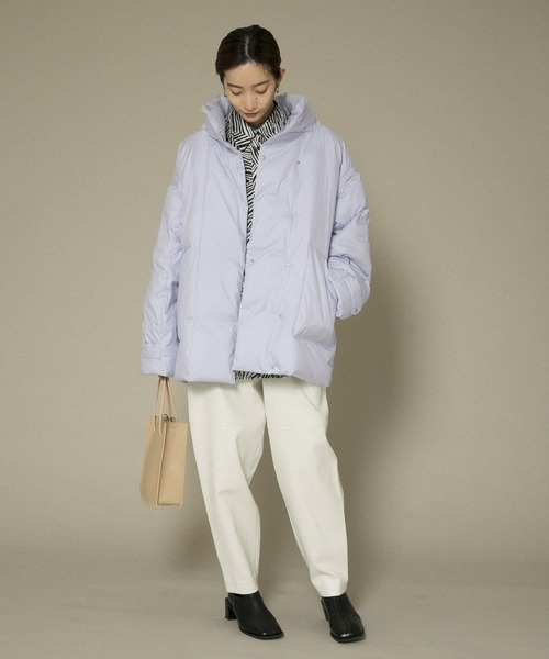 KBF（ケイビーエフ）の「エアコンダウンBIGジャケット（ダウンジャケット/コート・レディース・ベージュ/アイボリー/ブルー系その他・ONE）」の11枚目の写真