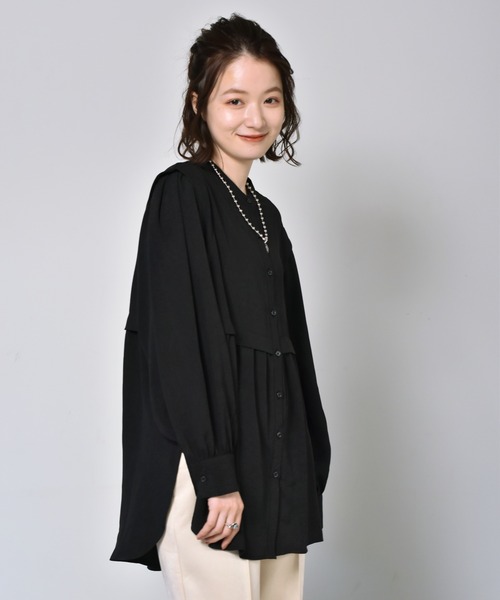 RETRO GIRL(レトロガール)の「切替ギャザーチュニックBL(シャツ/ブラウス・レディース・ブラウン/オフホワイト/ブラック・FREE)」の2枚目の写真