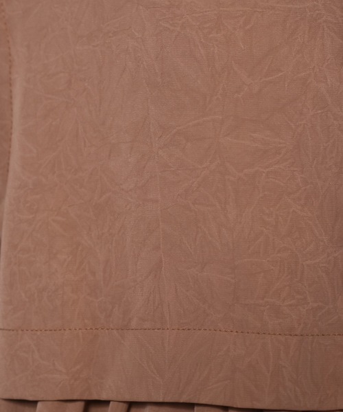 RETRO GIRL(レトロガール)の「切替ギャザーチュニックBL(シャツ/ブラウス・レディース・ブラウン/オフホワイト/ブラック・FREE)」の18枚目の写真