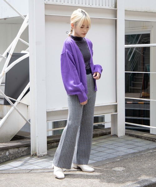 DuKKah（デュカ）の「Dukkah/【低身長向け】ニットフレアパンツ（スラックス・レディース・その他1/ブラック系その他2/グリーン系その他2・X-SMALL）」の21枚目の写真