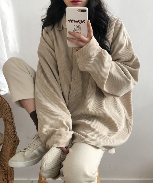 Mayree(メイリー)の「【Mayree】オーバーサイズコーデュロイシャツジャケット 2021AW(シャツ/ブラウス・レディース・ネイビー/グレー/アイボリー・FREE)」の1枚目の写真