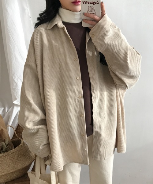 Mayree(メイリー)の「【Mayree】オーバーサイズコーデュロイシャツジャケット 2021AW(シャツ/ブラウス・レディース・ネイビー/グレー/アイボリー・FREE)」の6枚目の写真