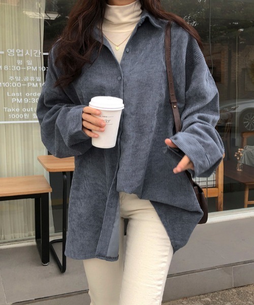 Mayree(メイリー)の「【Mayree】オーバーサイズコーデュロイシャツジャケット 2021AW(シャツ/ブラウス・レディース・ネイビー/グレー/アイボリー・FREE)」の18枚目の写真