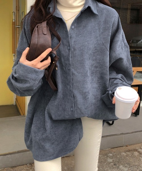 Mayree(メイリー)の「【Mayree】オーバーサイズコーデュロイシャツジャケット 2021AW(シャツ/ブラウス・レディース・ネイビー/グレー/アイボリー・FREE)」の20枚目の写真