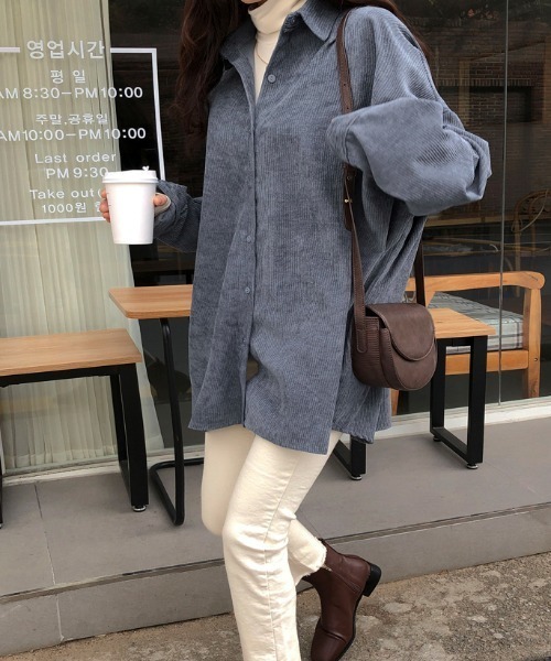 Mayree(メイリー)の「【Mayree】オーバーサイズコーデュロイシャツジャケット 2021AW(シャツ/ブラウス・レディース・ネイビー/グレー/アイボリー・FREE)」の21枚目の写真