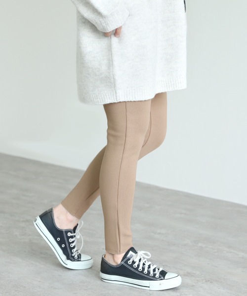 reca(レカ)の「裏起毛ボンディングリブレギンス(レギンス/スパッツ・レディース・ブラック/ベージュ/チャコール・FREE)」の8枚目の写真