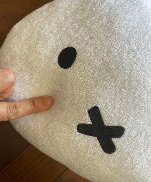 BIRTHDAY BAR（バースデイバー）の「一緒にお出かけ ふわもふミッフィー2・ボリス  シートベルト クッション ドライブ 車（クッション/クッションカバー・キッズ・ホワイト/ブラウン・フリー）」の15枚目の写真