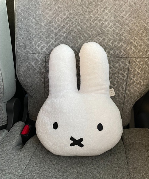 BIRTHDAY BAR（バースデイバー）の「一緒にお出かけ ふわもふミッフィー2・ボリス  シートベルト クッション ドライブ 車（クッション/クッションカバー・キッズ・ホワイト/ブラウン・フリー）」の17枚目の写真