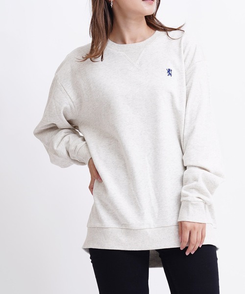 GIORDANO（ジョルダーノ）の「[ GIORDANO ] コットンクルーネック裏毛スウェット(トレーナー)（スウェット・レディース・ベージュ系その他/グレー系その他/ホワイト系その他/ブラック/ブラック系その他/ネイビー/杢グレー/ブラウン/レッド/イエロー/ダークグリーン/ライトグレー/グリーン/パープル/グレー/カーキ/ブルー/ブルー系その他/グリーン系その他・SMALL/MEDIUM/X-LARGE/LARGE/XX-LARGE）」の2枚目の写真