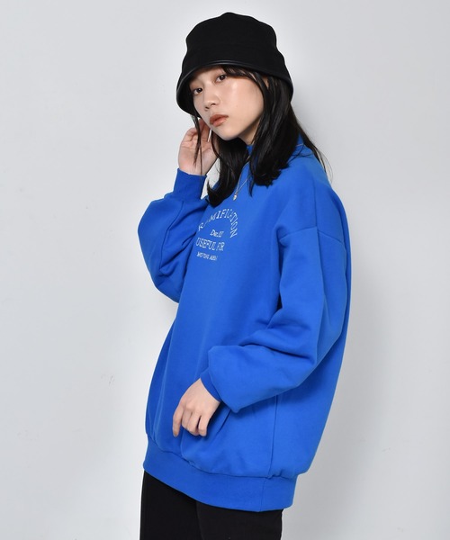 RETRO GIRL（レトロガール）の「ロゴ刺繍起毛トレーナー（スウェット・レディース・ダークブラウン/レッド/ブルー・FREE）」の3枚目の写真