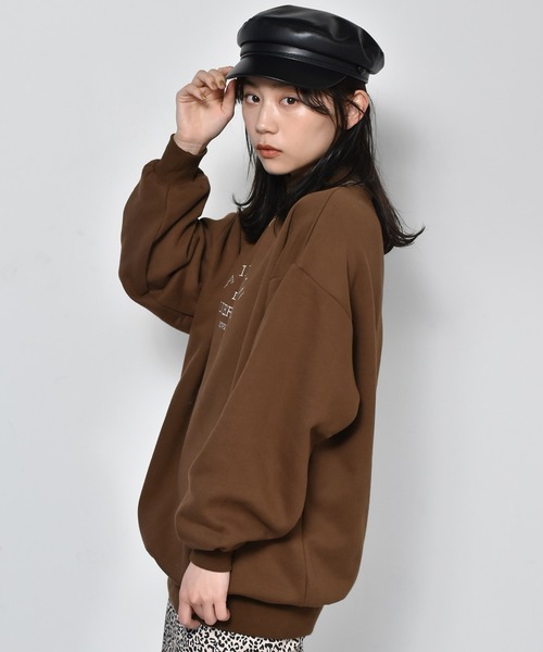 RETRO GIRL（レトロガール）の「ロゴ刺繍起毛トレーナー（スウェット・レディース・ダークブラウン/レッド/ブルー・FREE）」の12枚目の写真