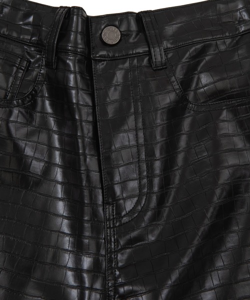 PUNYUS（プニュズ）の「フェィクレザーパンツ（その他パンツ・レディース・ブラック/ライトパープル・2/4/1/3）」の14枚目の写真