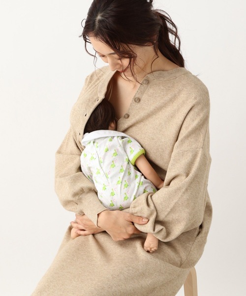 LEPSIM（レプシィム）の「マタニティ／12ゲージWAYヘンリーワンピース（マタニティウェア/グッズ・レディース・ベージュ/ブラウン/ブルー・FREE）」の7枚目の写真