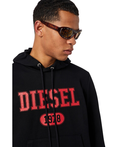 DIESEL(ディーゼル)の「メンズ スウェット パーカー プルオーバー(パーカー・メンズ・ホワイト/レッド/ブラック/ブルー・LARGE/X-SMALL/XX-LARGE/SMALL/X-LARGE/MEDIUM/XXX-LARGE)」の7枚目の写真