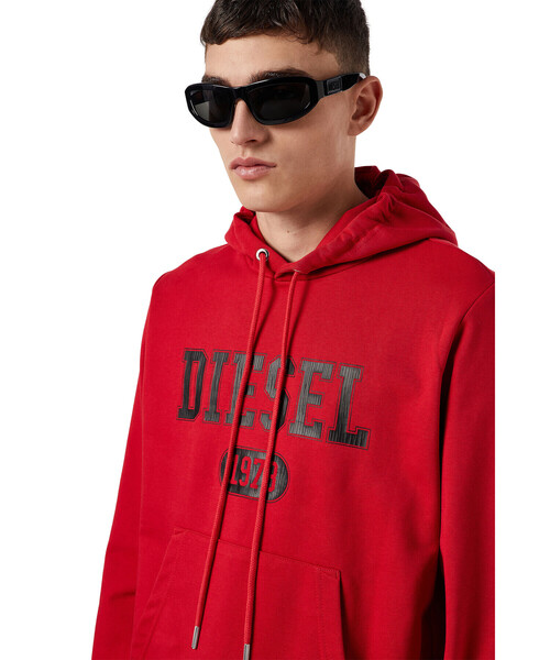 DIESEL(ディーゼル)の「メンズ スウェット パーカー プルオーバー(パーカー・メンズ・ホワイト/レッド/ブラック/ブルー・LARGE/X-SMALL/XX-LARGE/SMALL/X-LARGE/MEDIUM/XXX-LARGE)」の15枚目の写真