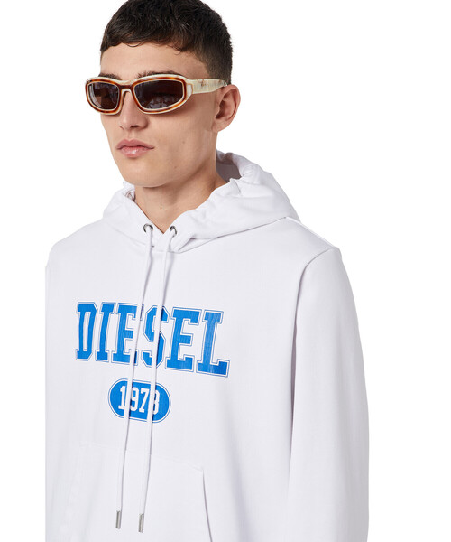 DIESEL(ディーゼル)の「メンズ スウェット パーカー プルオーバー(パーカー・メンズ・ホワイト/レッド/ブラック/ブルー・LARGE/X-SMALL/XX-LARGE/SMALL/X-LARGE/MEDIUM/XXX-LARGE)」の17枚目の写真