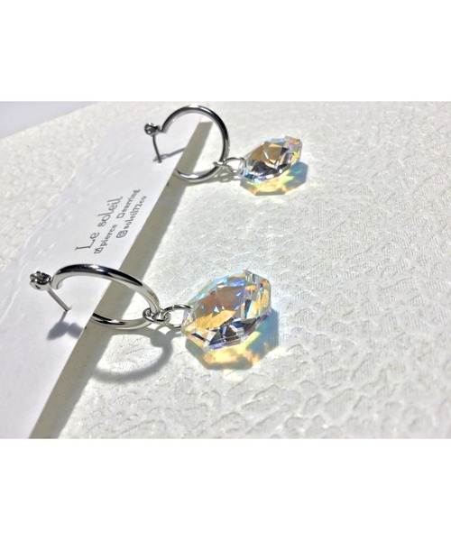 tone(トーン)の「【Le soleil】エレガントに輝く スワロフスキーフープピアス(MA)(ピアス(両耳用)・レディース・グリーン/クリア/その他1・FREE)」の7枚目の写真